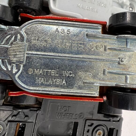 Hot Wheels Vintage Lot of 6 Die Cast Matchbox Cars 70's Toy Cars - Picture 5 of 10